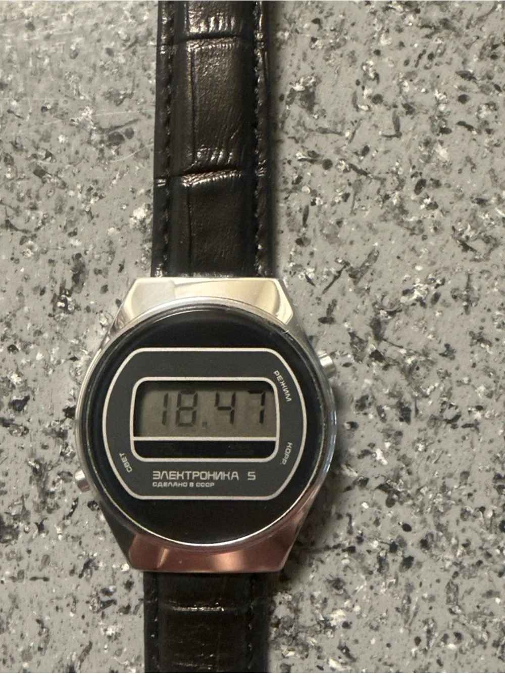 NOS Vintage Soviet Early Elektronika 5 USSR Digital LCD quartz Watch early 1980s